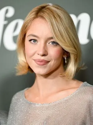 Sydney Sweeney OnlyFans Leaked Free Thumbnail Picture - #kDzhhZJI2P