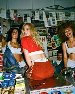 Sydney Sweeney OnlyFans Leaked Free Thumbnail Picture - #lcADphEM57