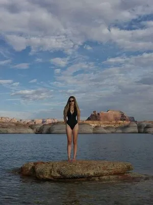 Sydney Sweeney OnlyFans Leaked Free Thumbnail Picture - #lnWbpH5NXi