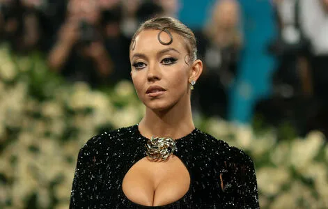 Sydney Sweeney OnlyFans Leaked Free Thumbnail Picture - #mTTgo3etec