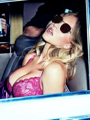 Sydney Sweeney OnlyFans Leaked Free Thumbnail Picture - #pb04Om2Njc