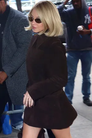 Sydney Sweeney OnlyFans Leaked Free Thumbnail Picture - #qqNconTu0s