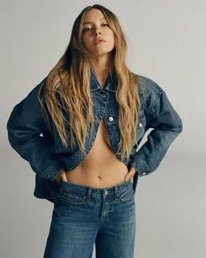 Sydney Sweeney OnlyFans Leaked Free Thumbnail Picture - #sbc6BEl3ns