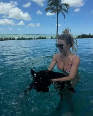 Sydney Sweeney OnlyFans Leaked Free Thumbnail Picture - #tmIrXrAS72