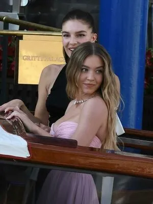 Sydney Sweeney OnlyFans Leaked Free Thumbnail Picture - #uN2TS3CNLv