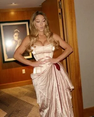 Sydney Sweeney OnlyFans Leaked Free Thumbnail Picture - #uvSW2JIFaN