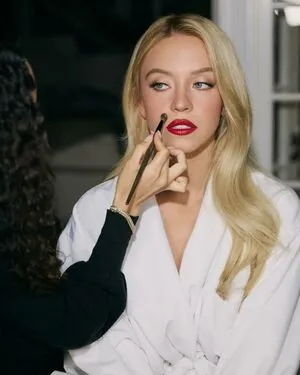 Sydney Sweeney OnlyFans Leaked Free Thumbnail Picture - #wJvk7pmh10