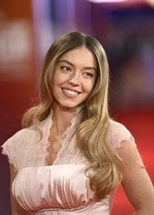 Sydney Sweeney OnlyFans Leaked Free Thumbnail Picture - #xC4mqNNYQv