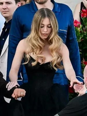 Sydney Sweeney OnlyFans Leaked Free Thumbnail Picture - #xSYgNkB97m