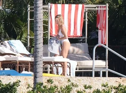 Sydney Sweeney OnlyFans Leaked Free Thumbnail Picture - #zesb1XsOm7