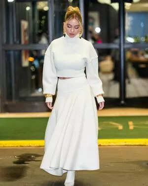 Sydney Sweeney OnlyFans Leaked Free Thumbnail Picture - #0bUBrUmioN