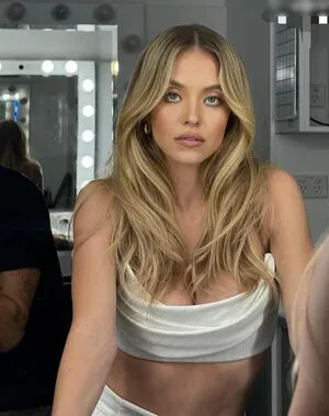 Sydney Sweeney OnlyFans Leaked Free Thumbnail Picture - #2ZiNfmkKGB