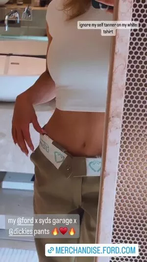 Sydney Sweeney OnlyFans Leaked Free Thumbnail Picture - #4A9EmDW2Em