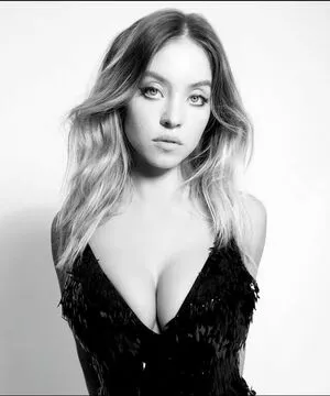 Sydney Sweeney OnlyFans Leaked Free Thumbnail Picture - #5B9cZndTTk