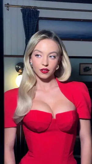 Sydney Sweeney OnlyFans Leaked Free Thumbnail Picture - #5wqJE7T7ak