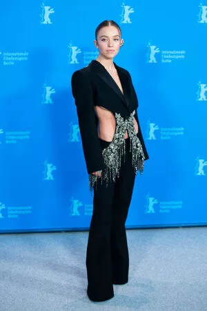 Sydney Sweeney OnlyFans Leaked Free Thumbnail Picture - #6GEiJIiik8