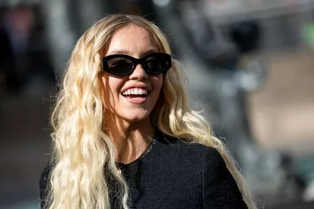 Sydney Sweeney OnlyFans Leaked Free Thumbnail Picture - #79kfGVO4i0