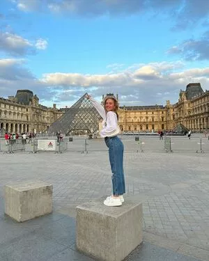 Sydney Sweeney OnlyFans Leaked Free Thumbnail Picture - #9QMDYnhoYV