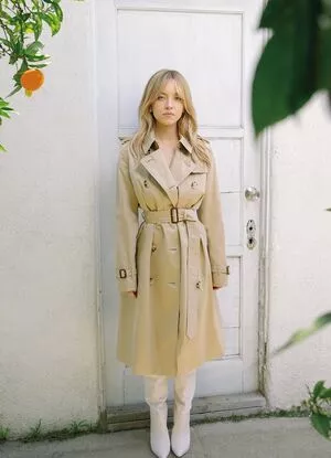 Sydney Sweeney OnlyFans Leaked Free Thumbnail Picture - #AabfWf8xji