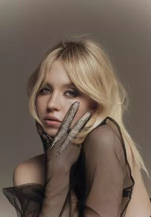 Sydney Sweeney OnlyFans Leaked Free Thumbnail Picture - #DrF7fybEWl