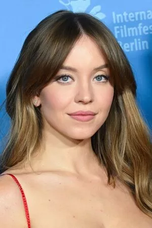 Sydney Sweeney OnlyFans Leaked Free Thumbnail Picture - #ENtt1PiRRW