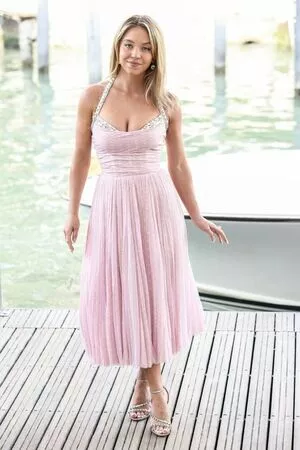 Sydney Sweeney OnlyFans Leaked Free Thumbnail Picture - #H7SBQKBpQr