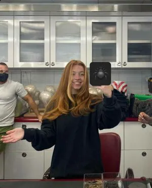 Sydney Sweeney OnlyFans Leaked Free Thumbnail Picture - #Hwl8KfTktu