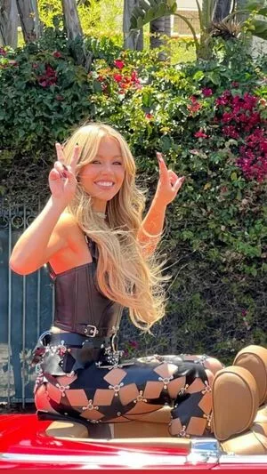 Sydney Sweeney OnlyFans Leaked Free Thumbnail Picture - #IH6jnApsbz