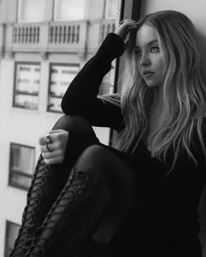 Sydney Sweeney OnlyFans Leaked Free Thumbnail Picture - #IYcNsHIMud