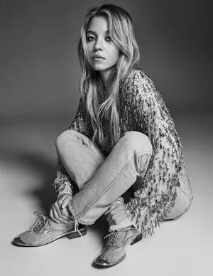 Sydney Sweeney OnlyFans Leaked Free Thumbnail Picture - #IzVGm0mAKg