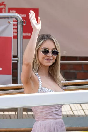 Sydney Sweeney OnlyFans Leaked Free Thumbnail Picture - #JeObxhhl5T