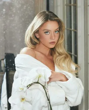 Sydney Sweeney OnlyFans Leaked Free Thumbnail Picture - #JtnmpQpe0b