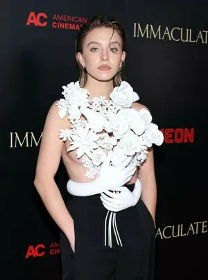 Sydney Sweeney OnlyFans Leaked Free Thumbnail Picture - #Jw1TFVaFMf