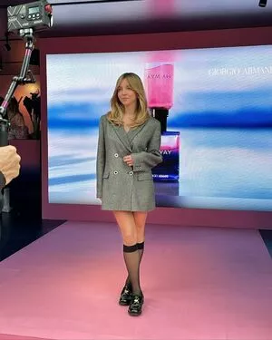 Sydney Sweeney OnlyFans Leaked Free Thumbnail Picture - #Lf0moOn8S5