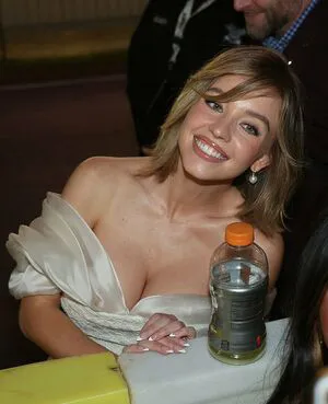 Sydney Sweeney OnlyFans Leaked Free Thumbnail Picture - #MBAy7GPW6j