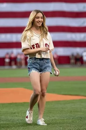 Sydney Sweeney OnlyFans Leaked Free Thumbnail Picture - #N9iF2F5cSO