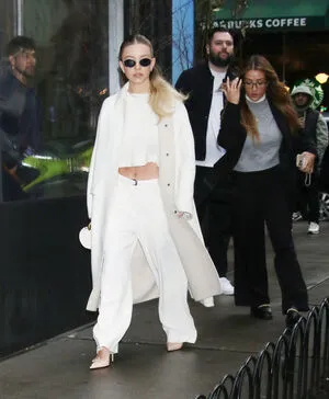 Sydney Sweeney OnlyFans Leaked Free Thumbnail Picture - #OZRfu69J2i