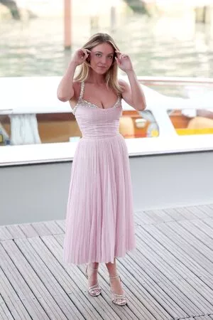 Sydney Sweeney OnlyFans Leaked Free Thumbnail Picture - #QKywpfe9dE