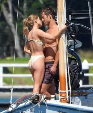 Sydney Sweeney OnlyFans Leaked Free Thumbnail Picture - #Qy7UymoF36