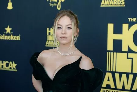 Sydney Sweeney OnlyFans Leaked Free Thumbnail Picture - #Qz8wYTlKBX