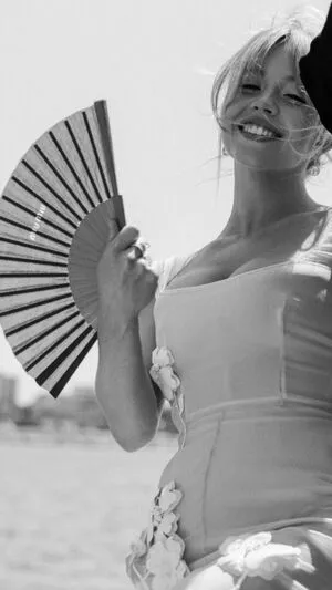 Sydney Sweeney OnlyFans Leaked Free Thumbnail Picture - #TLnWEyqEpQ