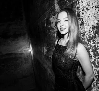 Sydney Sweeney OnlyFans Leaked Free Thumbnail Picture - #U4qr9LKWly