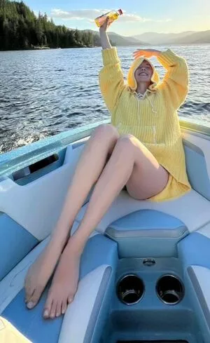 Sydney Sweeney OnlyFans Leaked Free Thumbnail Picture - #UUcomrVwZ7