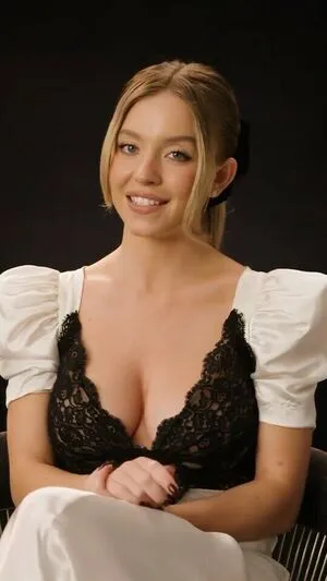 Sydney Sweeney OnlyFans Leaked Free Thumbnail Picture - #UhpRF9Rbuy