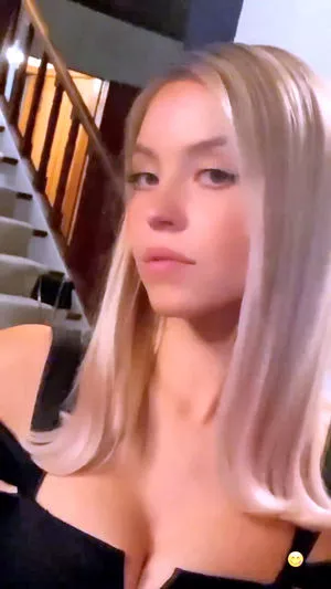 Sydney Sweeney OnlyFans Leaked Free Thumbnail Picture - #VTBaNY5bsU