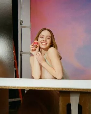 Sydney Sweeney OnlyFans Leaked Free Thumbnail Picture - #XNbraCP9MJ