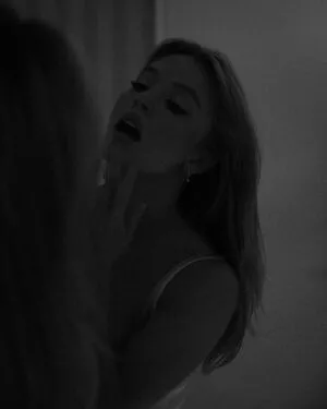 Sydney Sweeney OnlyFans Leaked Free Thumbnail Picture - #Y6MKopkcQO