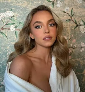 Sydney Sweeney OnlyFans Leaked Free Thumbnail Picture - #YLgAu9qSZz