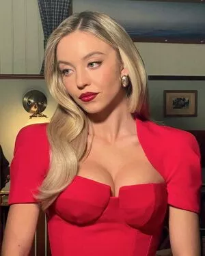 Sydney Sweeney OnlyFans Leaked Free Thumbnail Picture - #bfB4OtoGBb