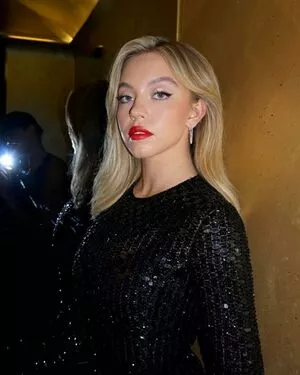 Sydney Sweeney OnlyFans Leaked Free Thumbnail Picture - #dfrqBO81qg